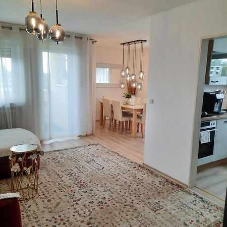 Moderne 3Zimmer Wohnung, In Koenigsbrunn Bei Augsburg المظهر الخارجي الصورة